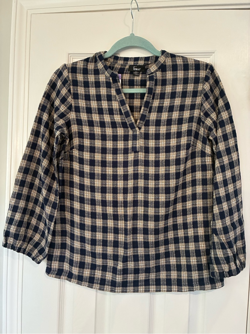 NWT Felina Navy and Cream Plaid Split‑Neck Tunic Sweater